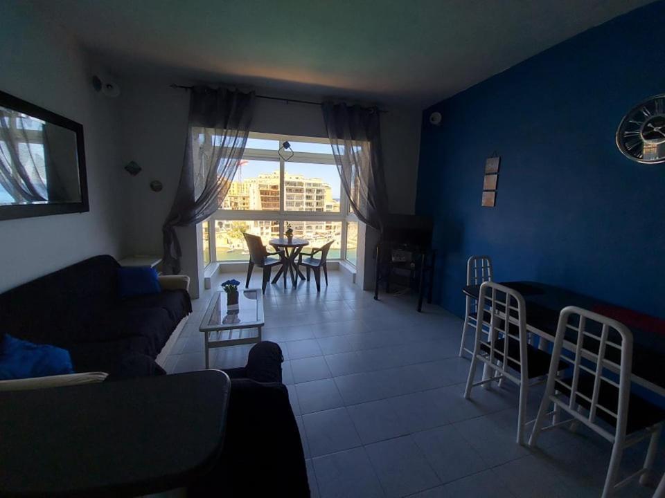 Spinola Bay Sea Front Apt 6 Saint Julian's Exterior photo